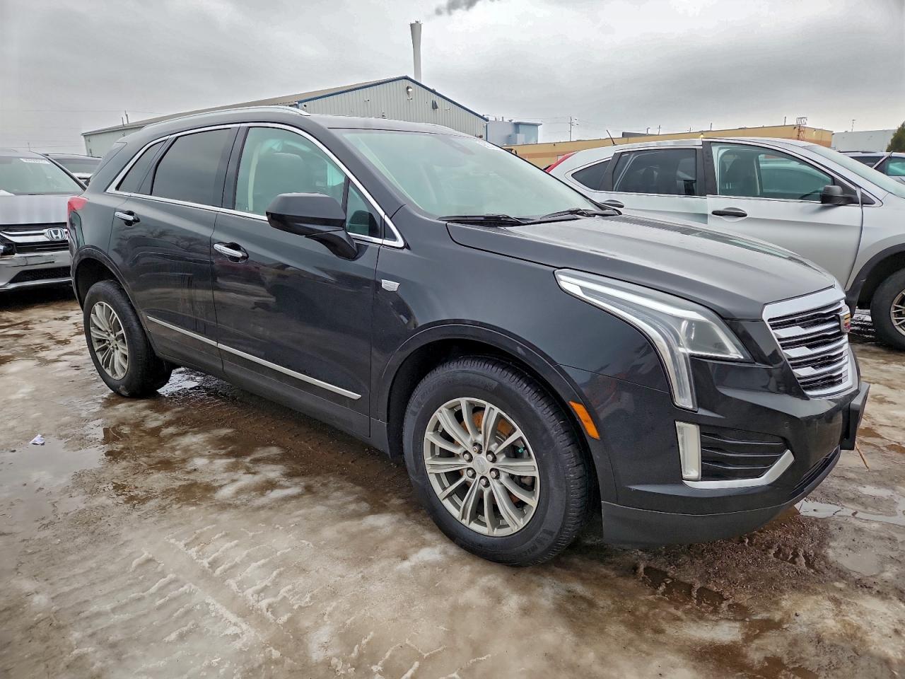 2018 CADILLAC XT5 LUXURY photo 4