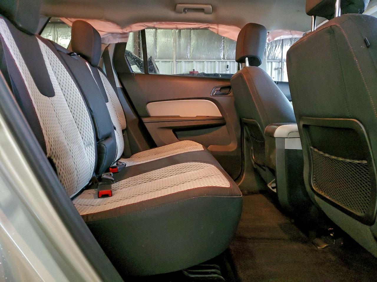 2015 GMC TERRAIN SLE photo 11