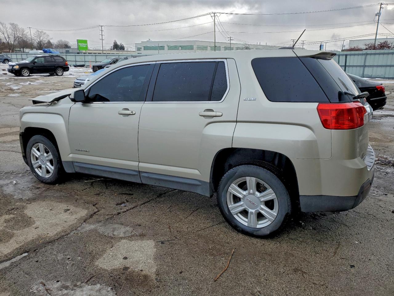 2015 GMC TERRAIN SLE photo 2