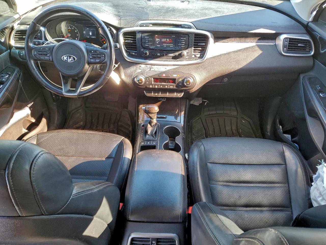 2016 KIA SORENTO EX photo 8