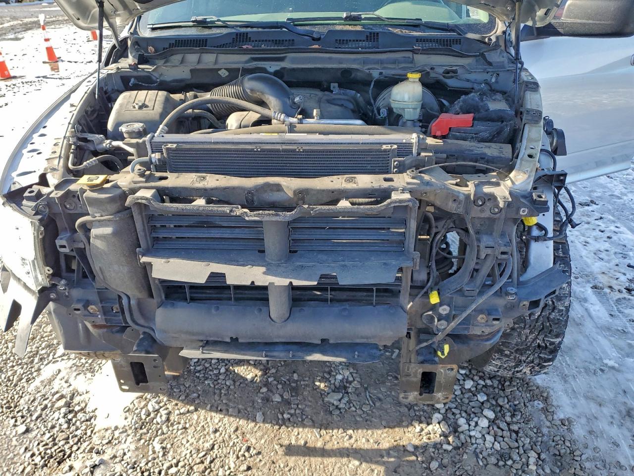 2016 RAM 1500 SLT photo 11