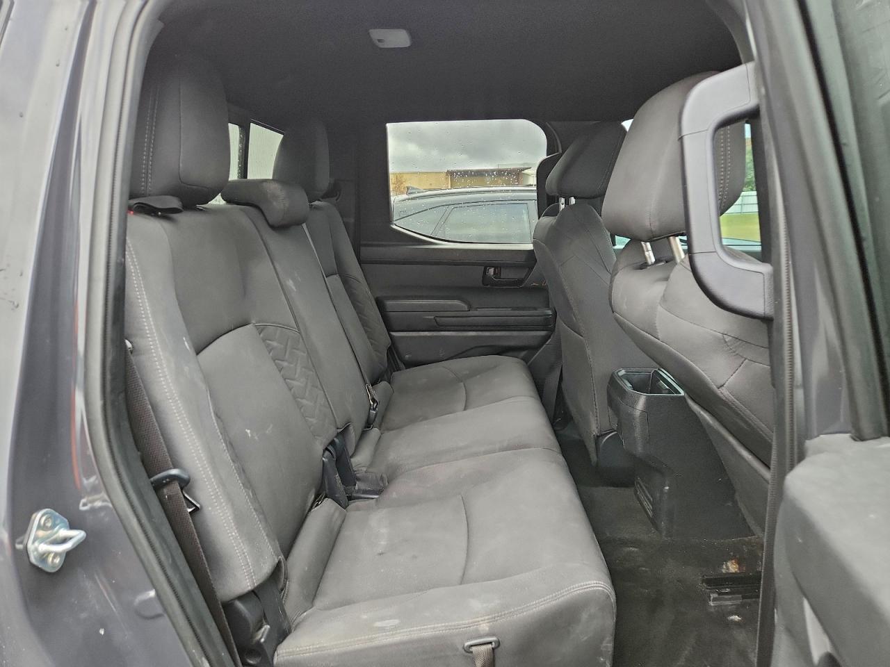 2024 TOYOTA TACOMA DOUBLE CAB photo 10