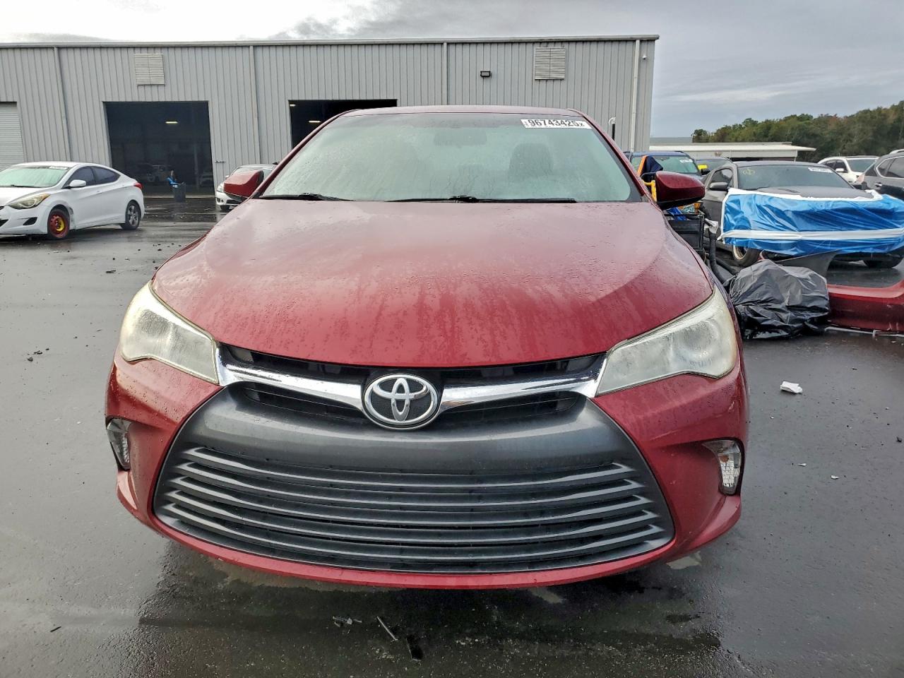 2017 TOYOTA CAMRY LE photo 5