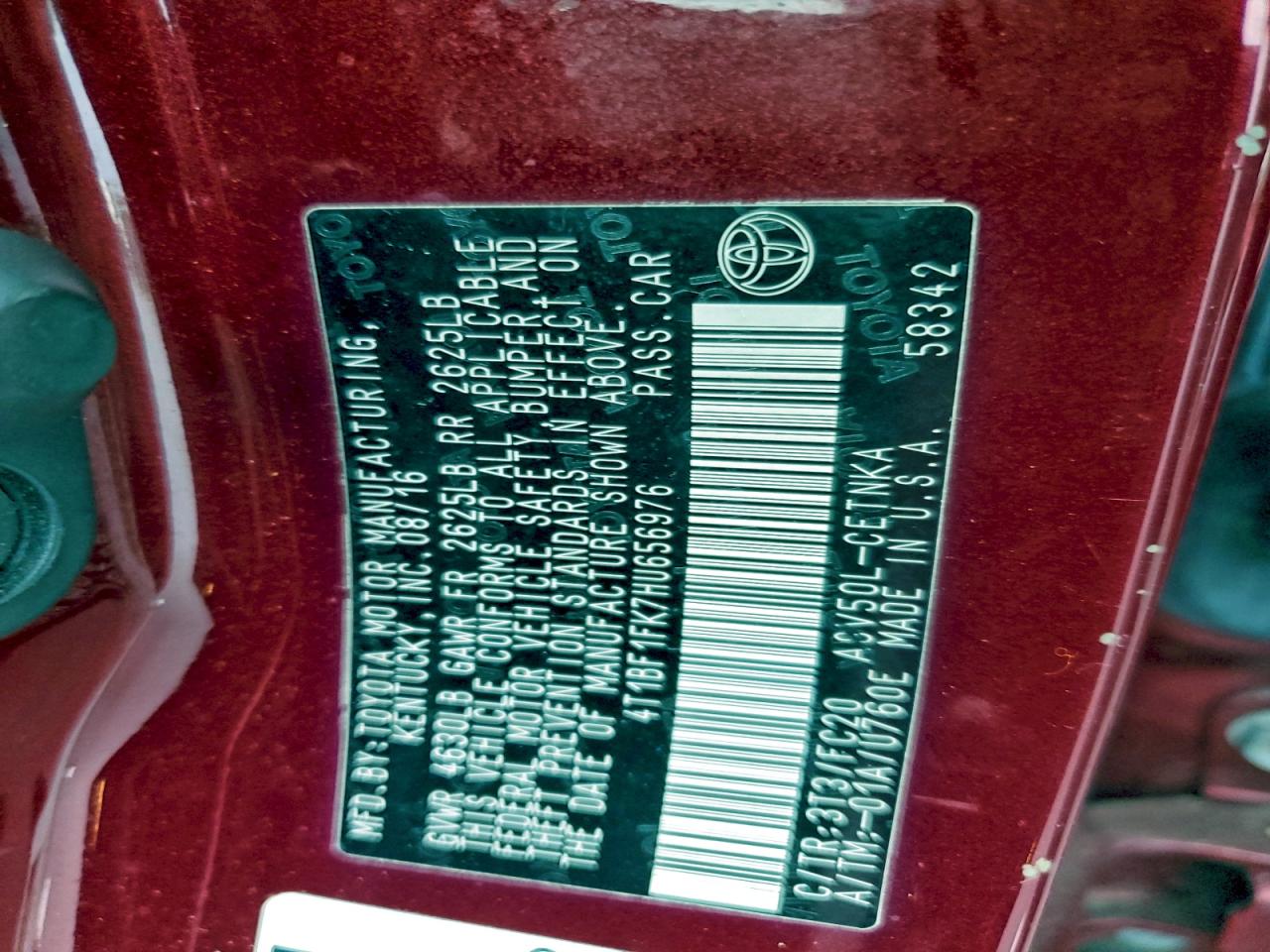 2017 TOYOTA CAMRY LE photo 12