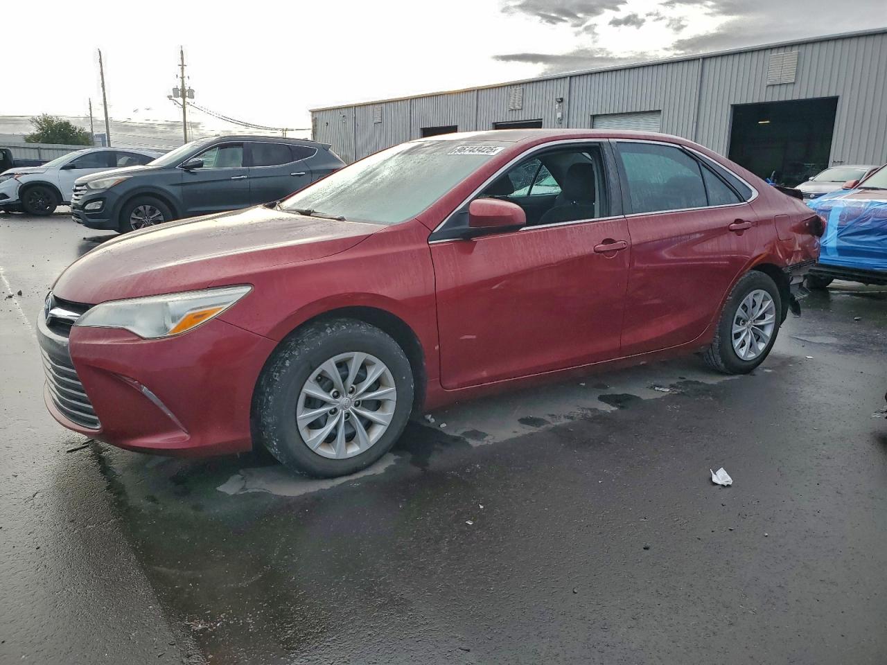 2017 TOYOTA CAMRY
