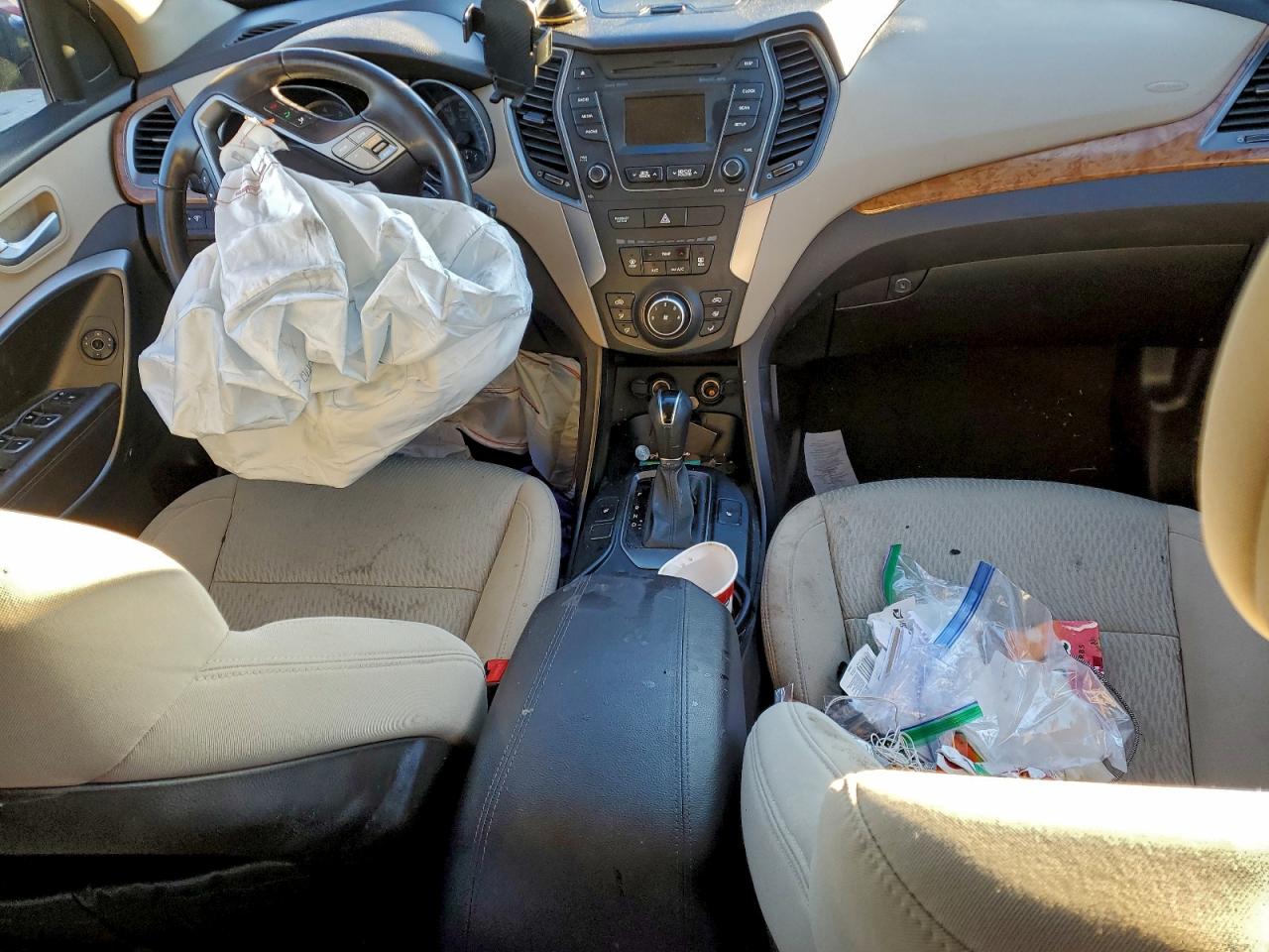 2014 HYUNDAI SANTA FE SPORT 2.4L photo 8