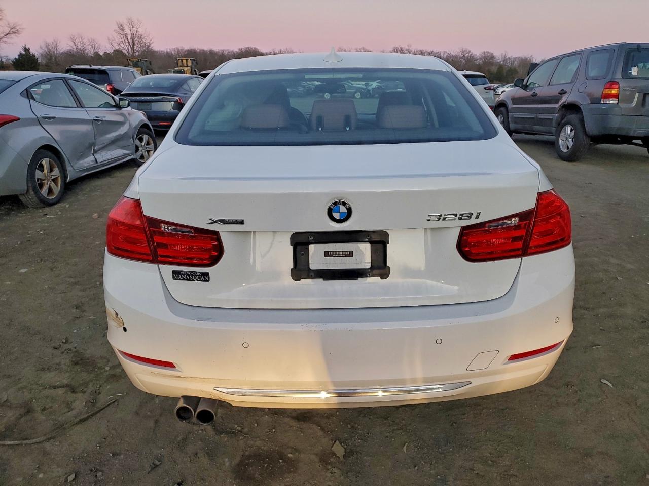 2015 BMW 328 XI SULEV photo 11