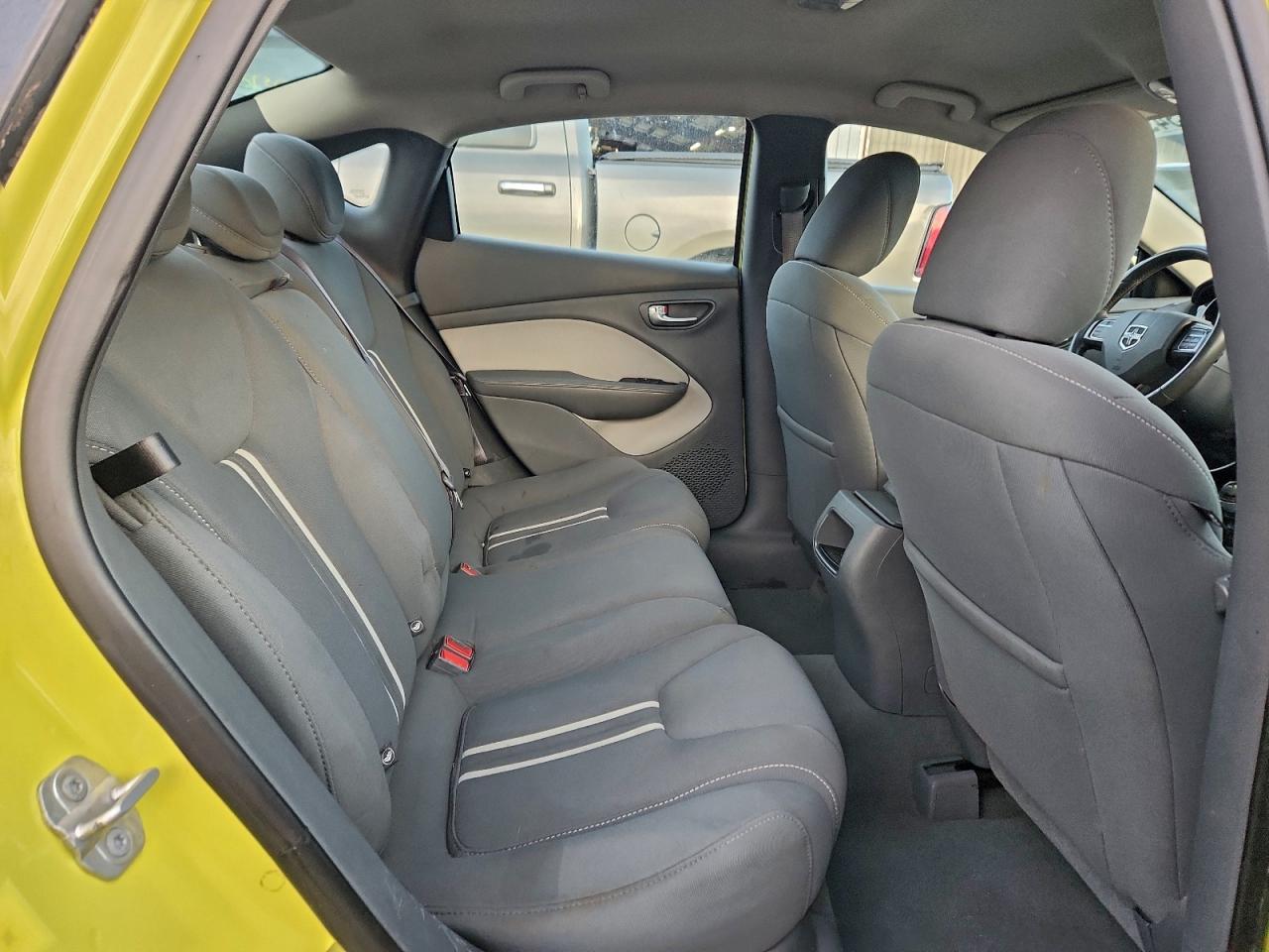 2013 DODGE DART SXT photo 19