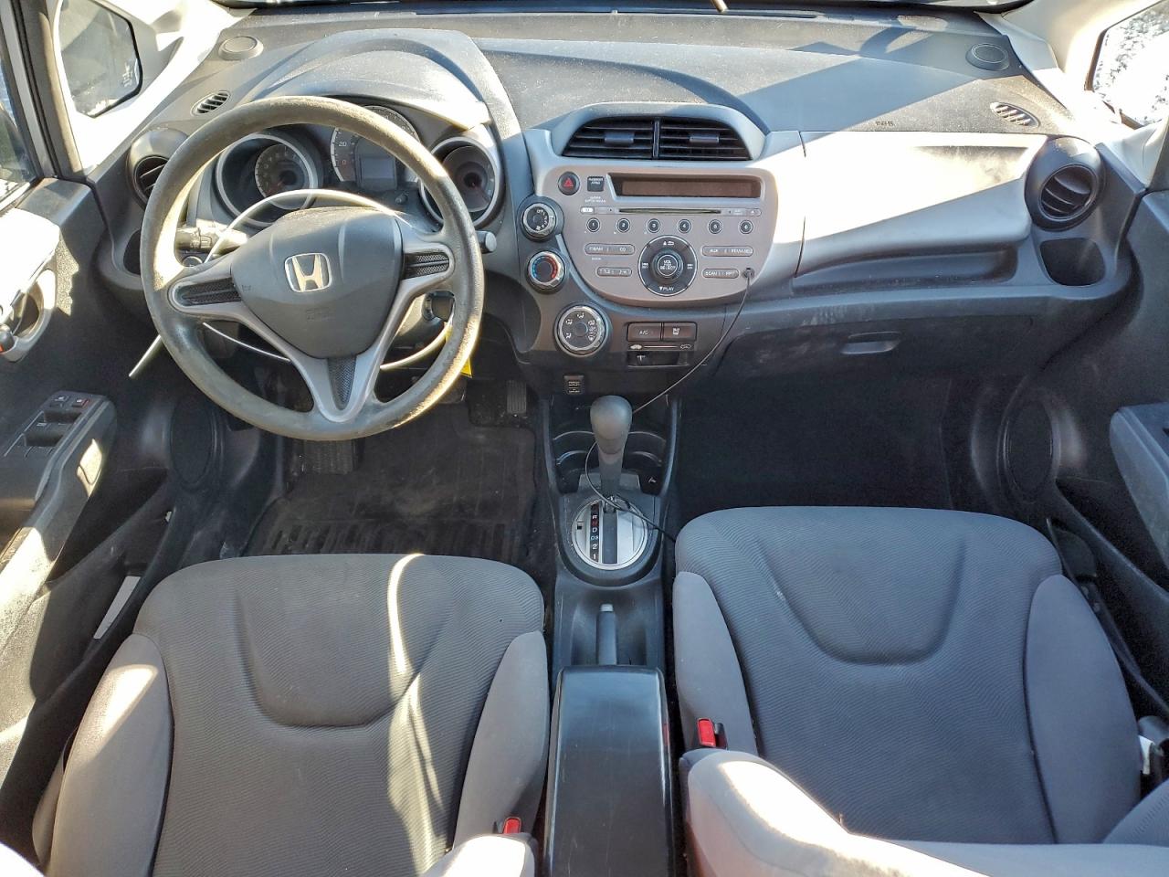 2009 HONDA FIT photo 22