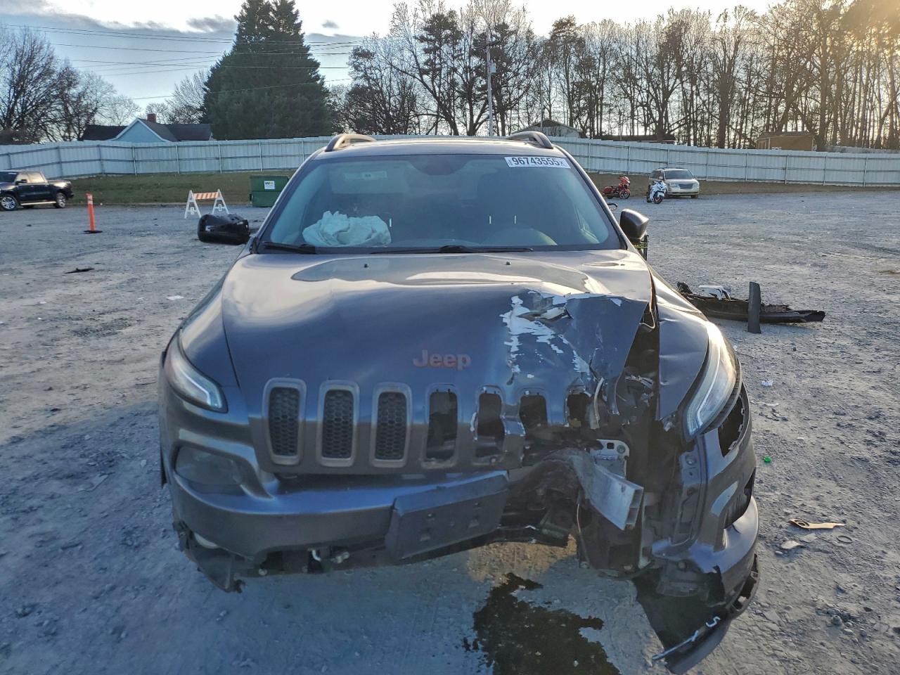 2016 JEEP CHEROKEE LATITUDE photo 5