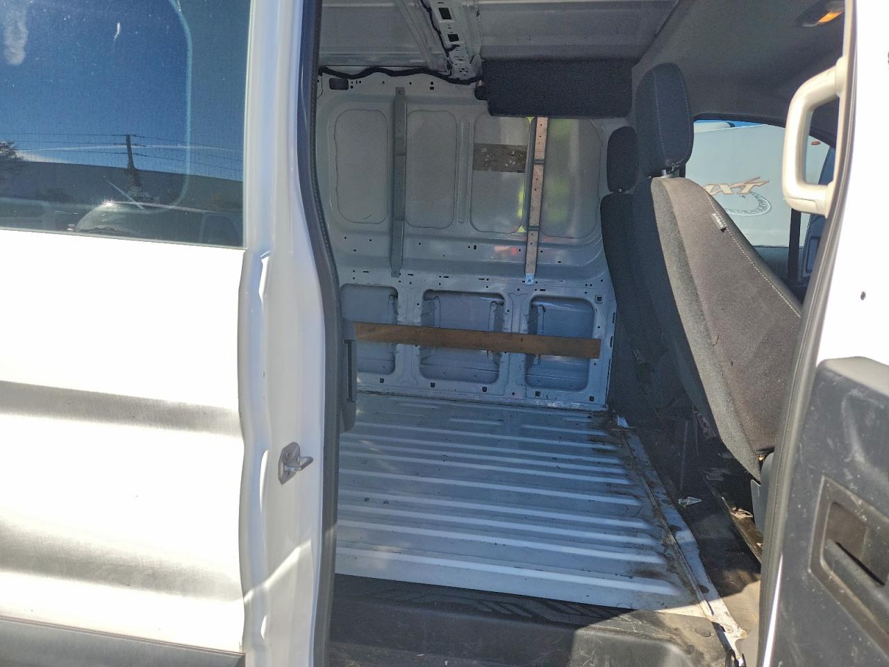 2020 FORD TRANSIT CARGO VAN T- photo 19