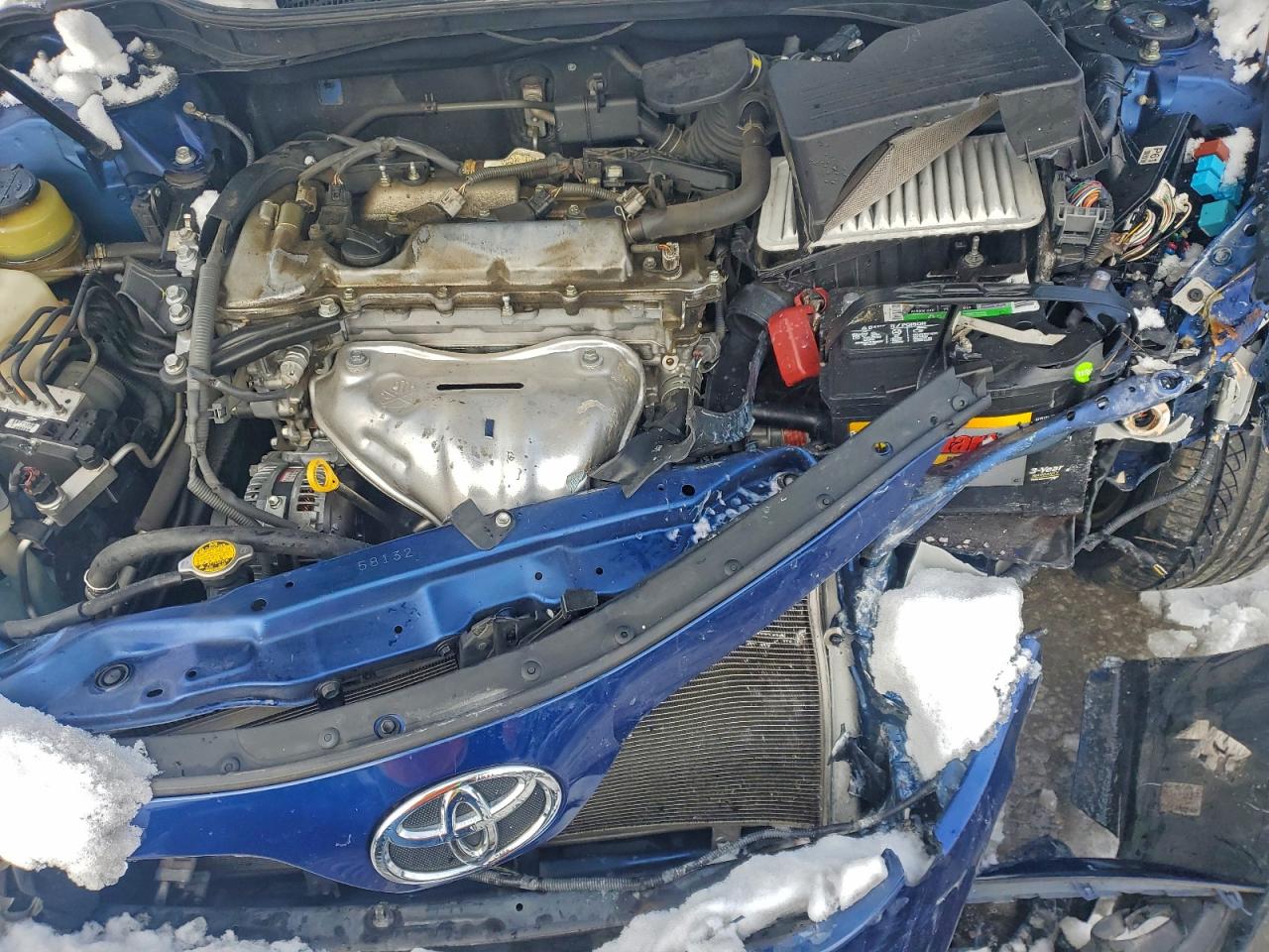 2011 TOYOTA CAMRY BASE photo 11