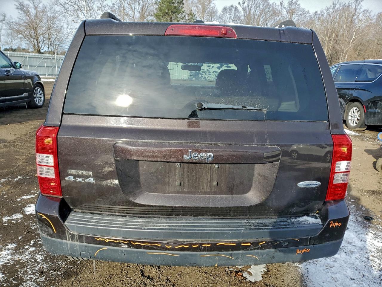 2014 JEEP PATRIOT LATITUDE photo 16