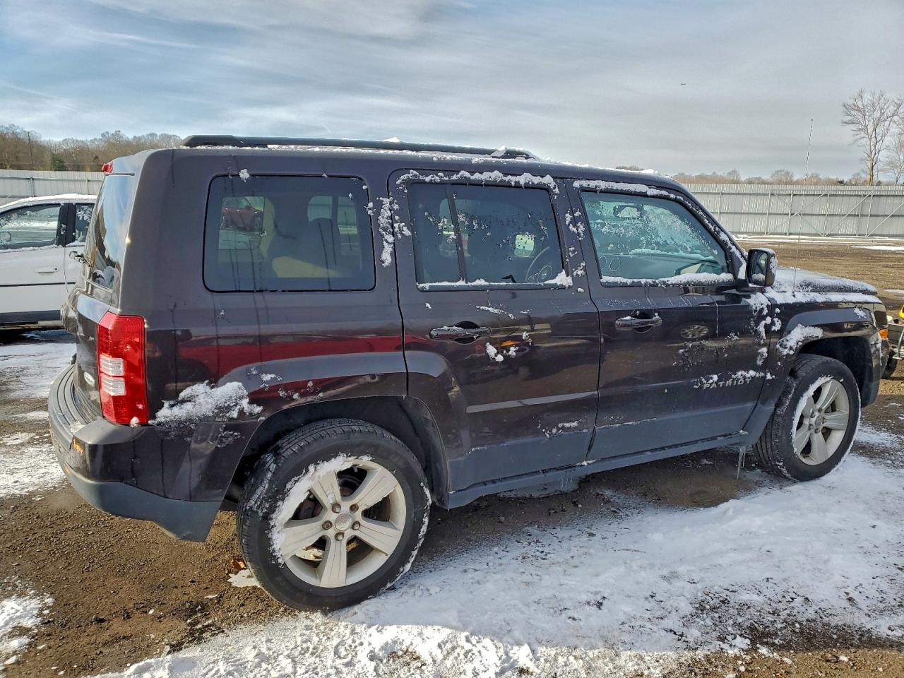 2014 JEEP PATRIOT LATITUDE photo 7