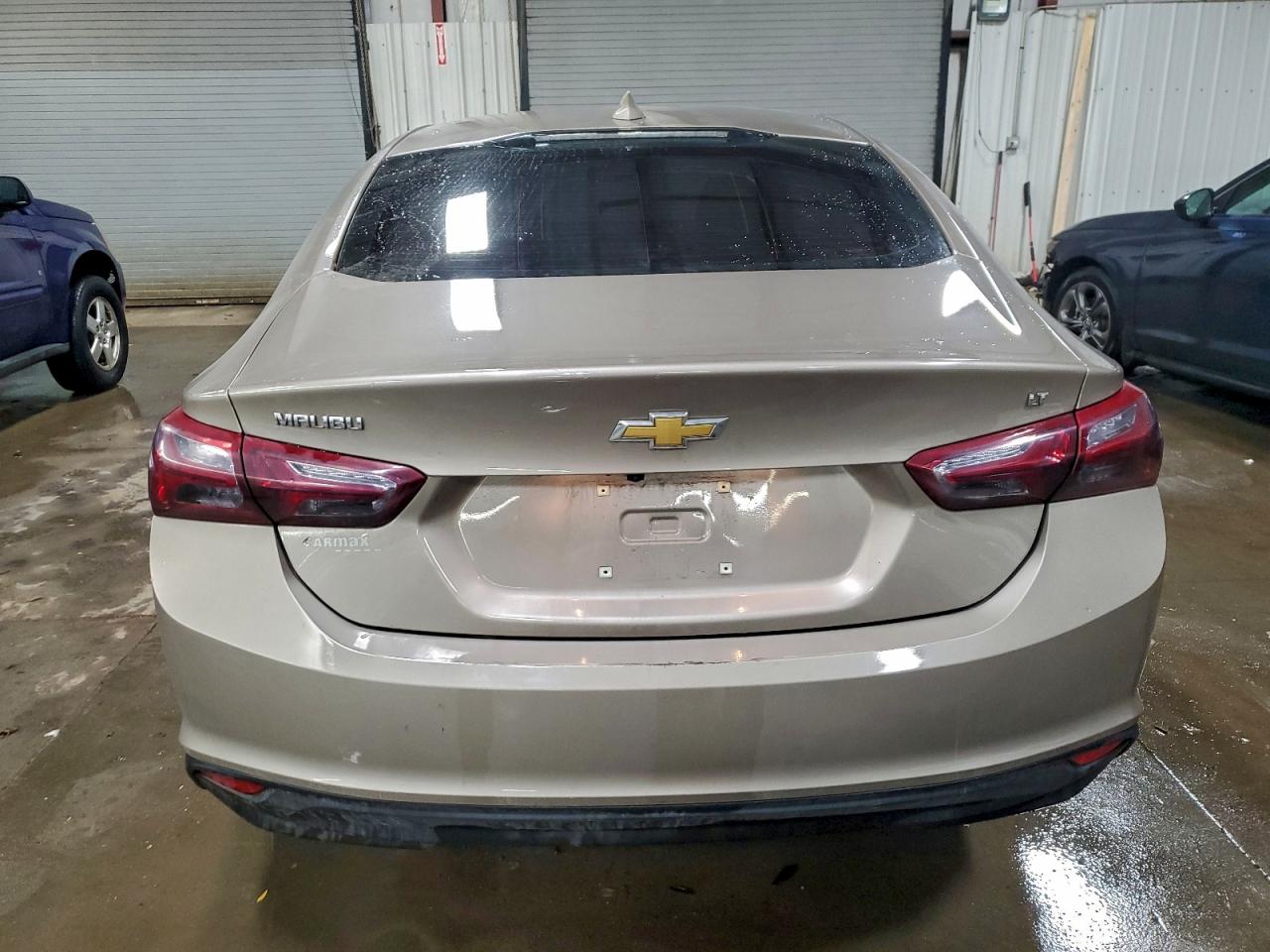 2022 CHEVROLET MALIBU LT photo 16