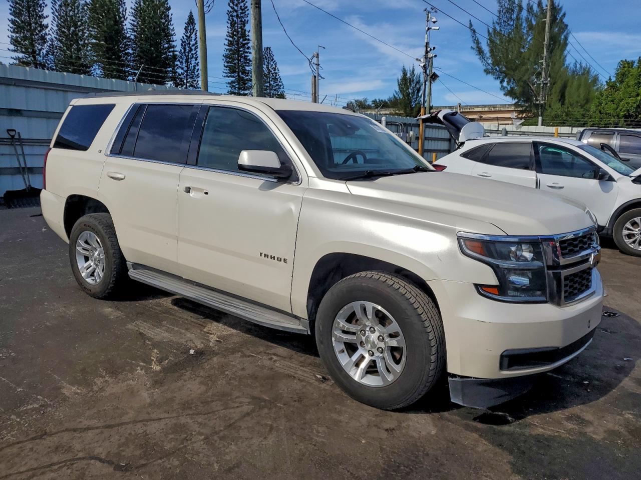 2015 CHEVROLET TAHOE C1500 LT photo 7