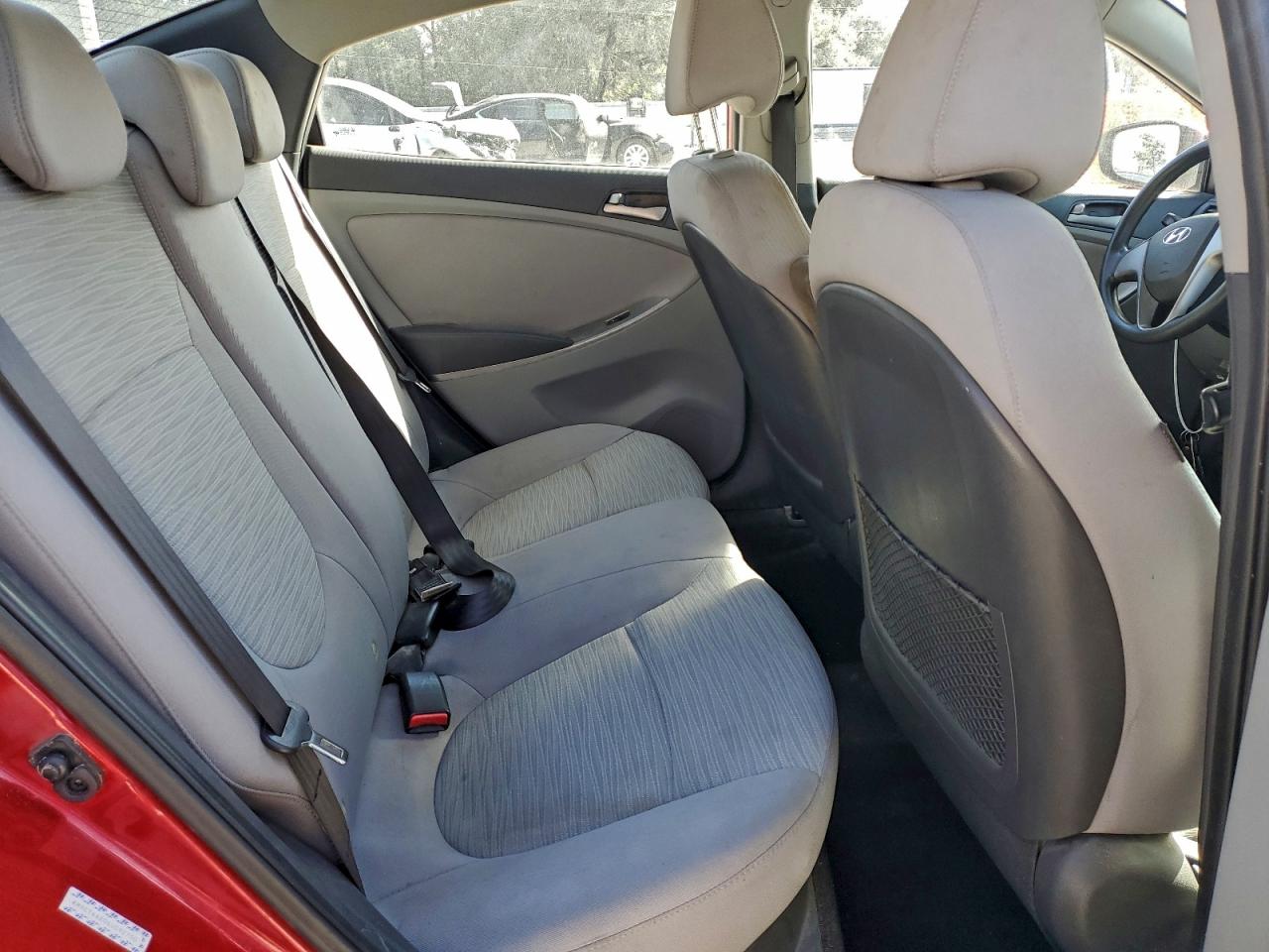 2016 HYUNDAI ACCENT SE photo 10
