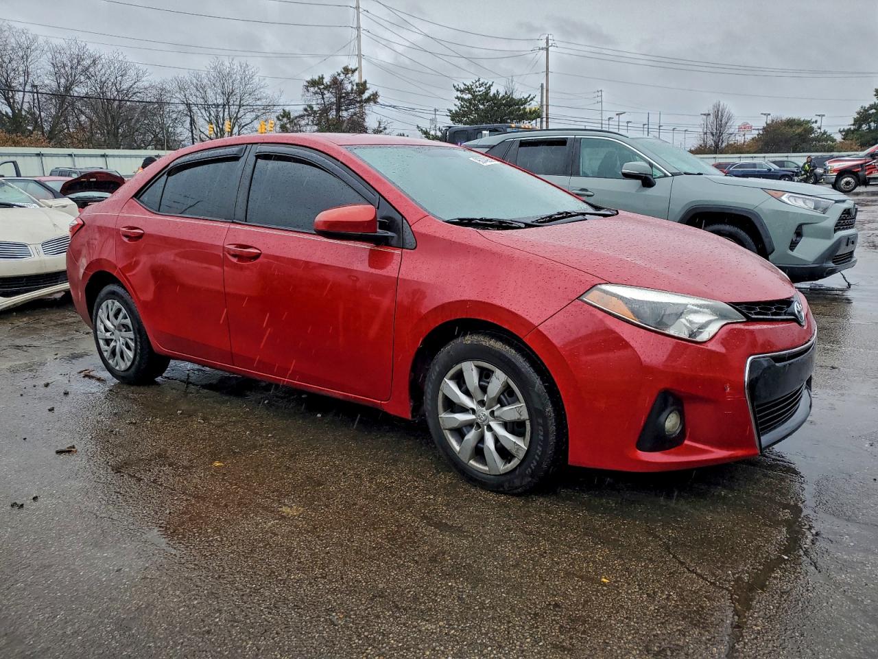 2014 TOYOTA COROLLA L photo 4