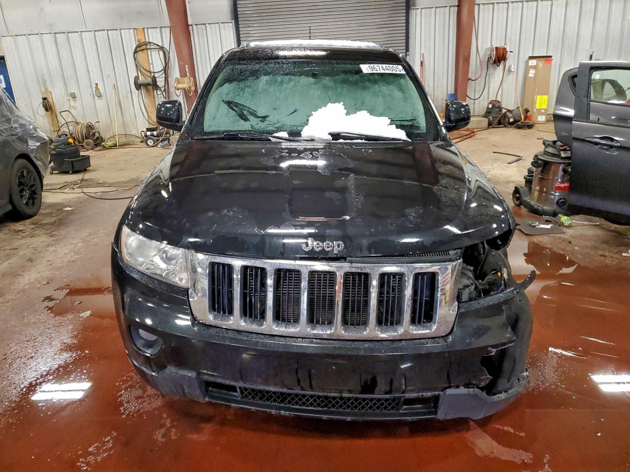 2012 JEEP GRAND CHEROKEE LAREDO photo 5
