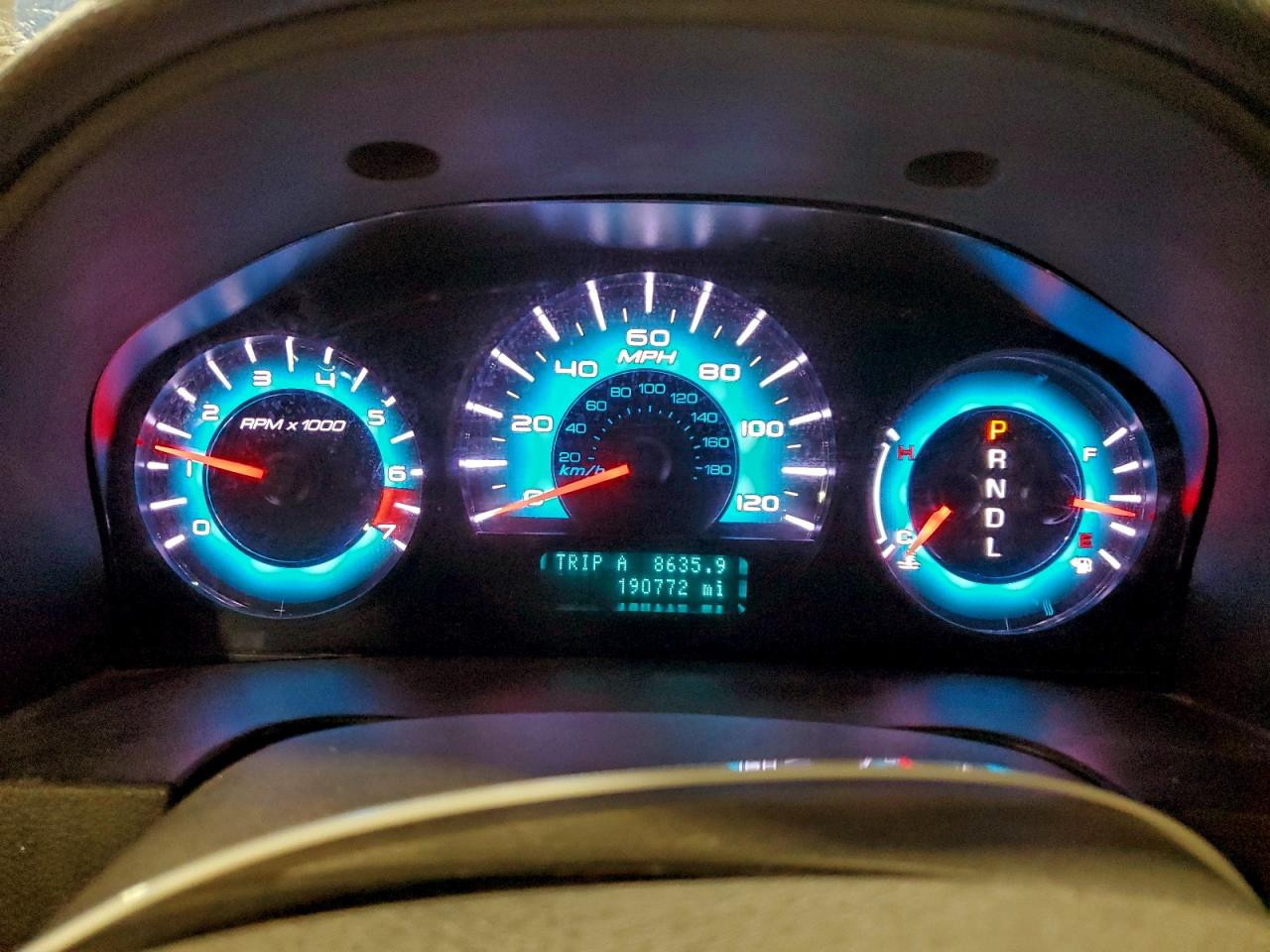 2011 FORD FUSION SE photo 9