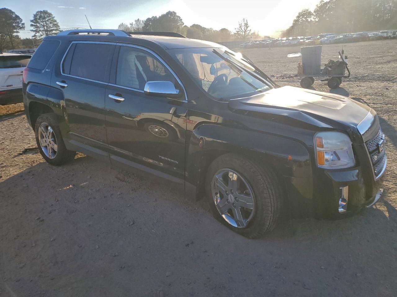 2012 GMC TERRAIN SLT photo 4