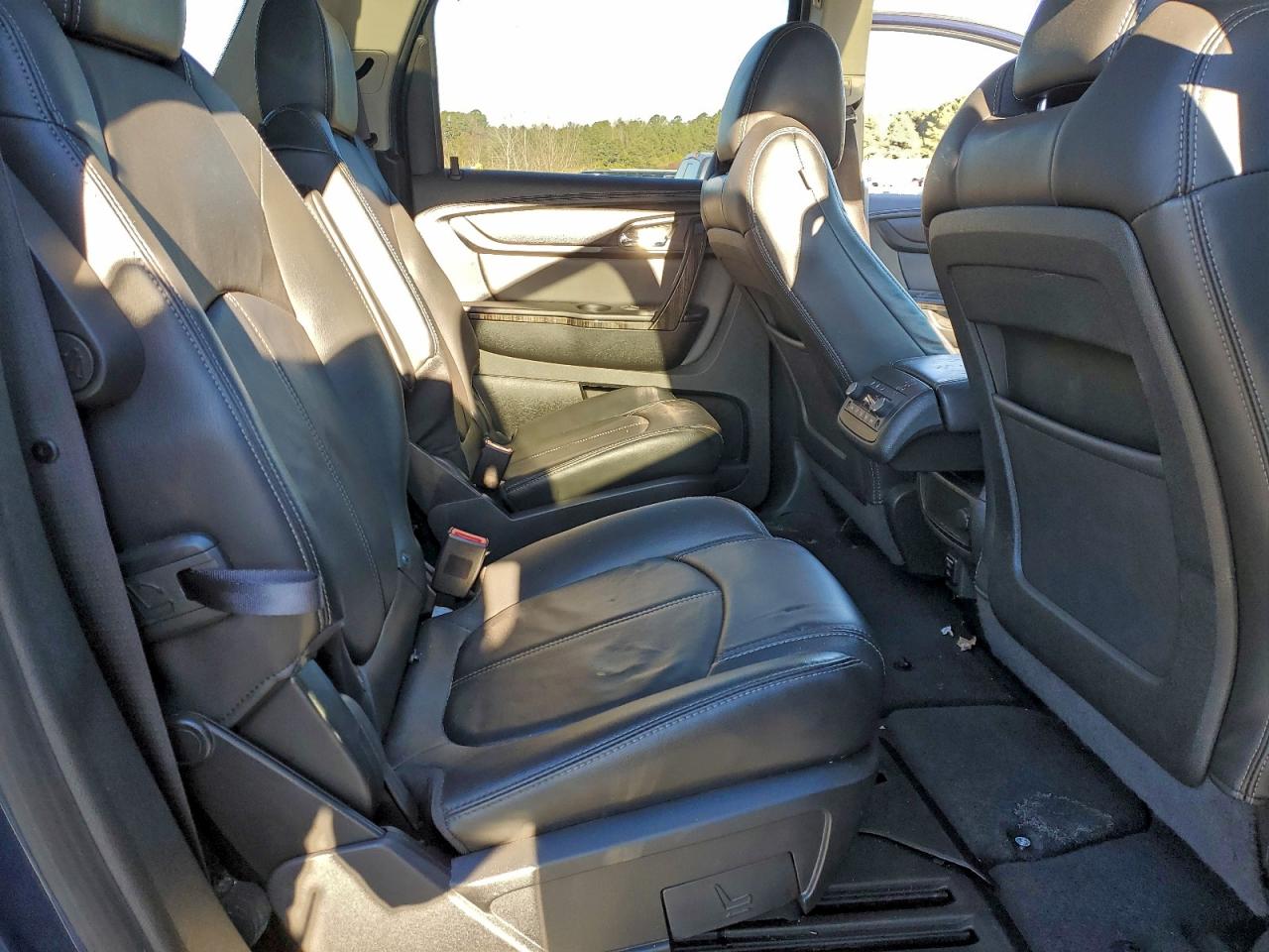 2015 GMC ACADIA SLT-2 photo 11
