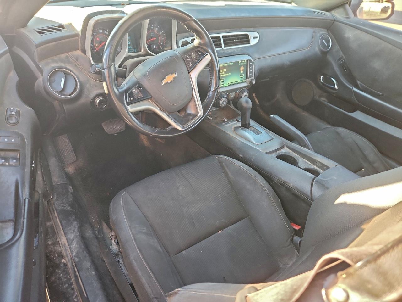2015 CHEVROLET CAMARO LT photo 8