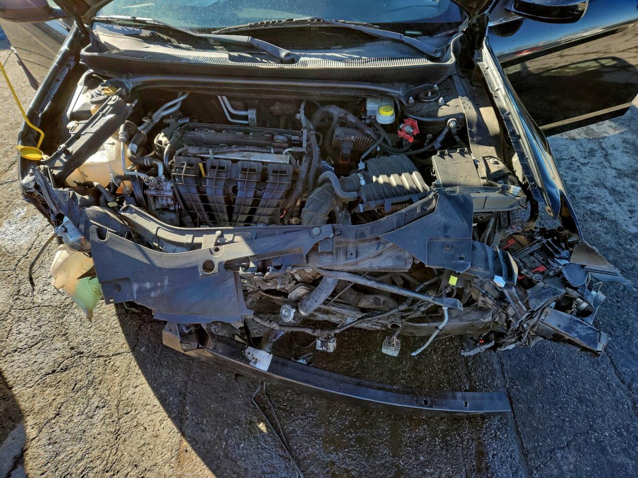 2013 CHRYSLER 200 TOURING photo 11
