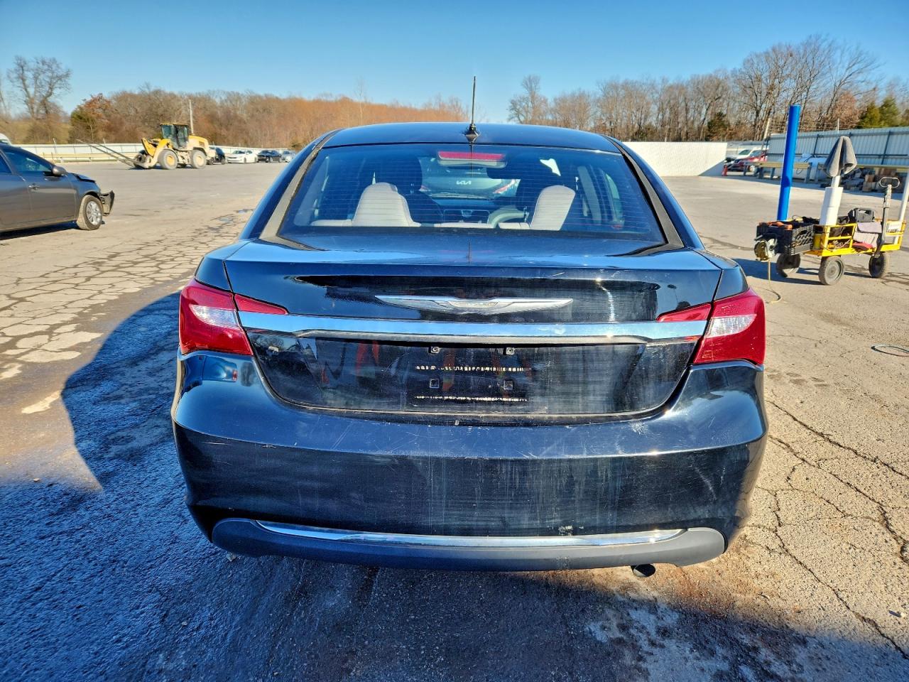 2013 CHRYSLER 200 TOURING photo 6