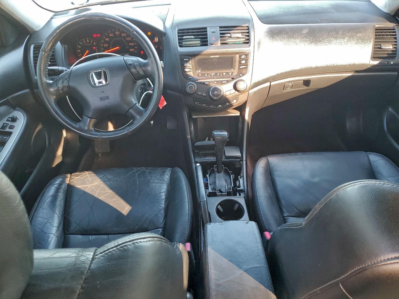 2004 HONDA ACCORD EX photo 8