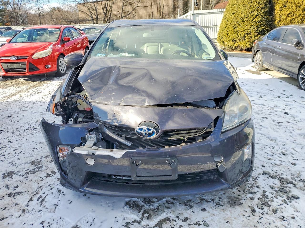2011 TOYOTA PRIUS photo 5