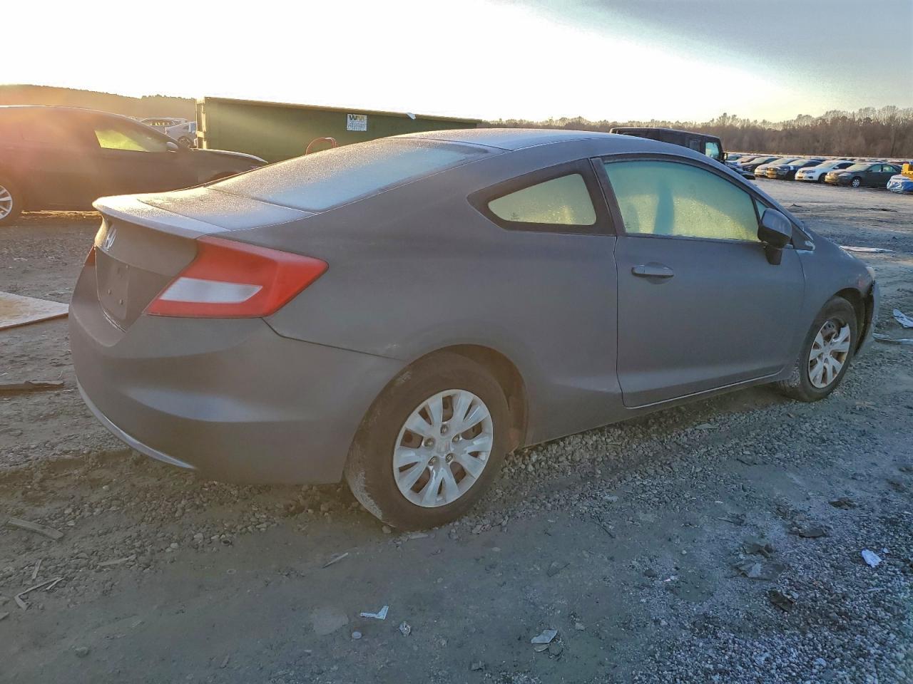 2012 HONDA CIVIC LX photo 3