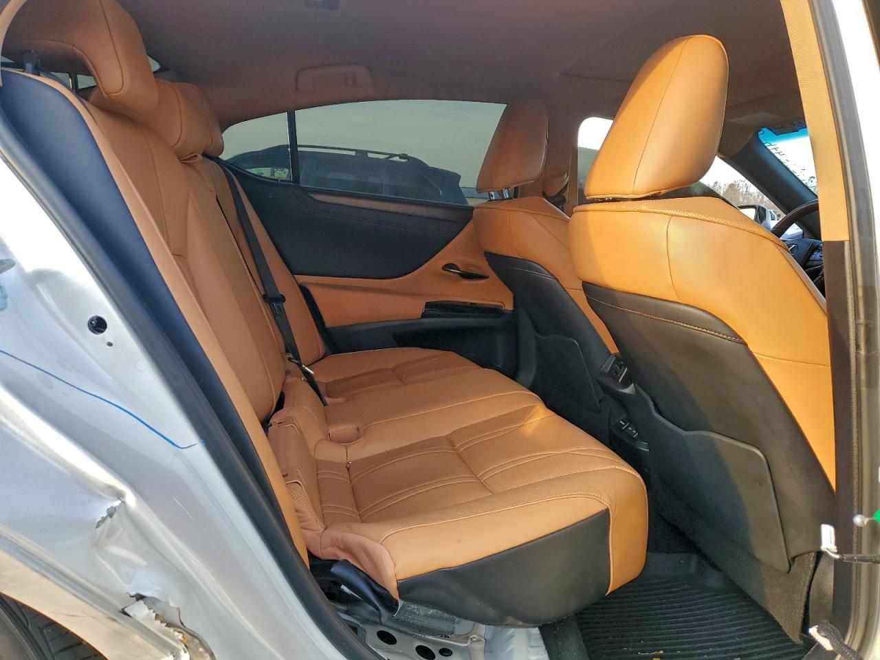 2025 LEXUS ES 350 BASE photo 10