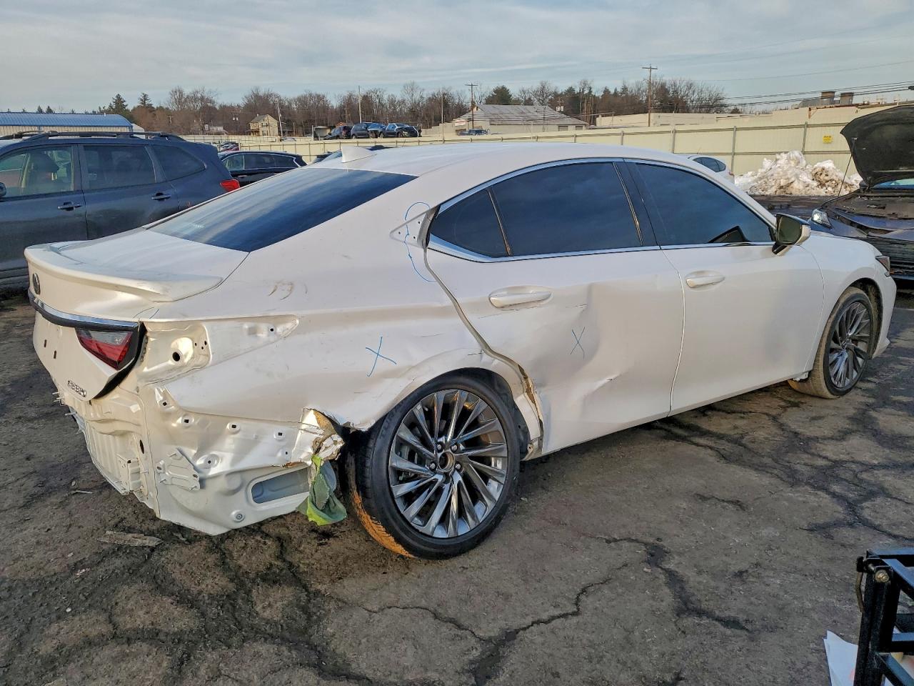 2025 LEXUS ES 350 BASE photo 3