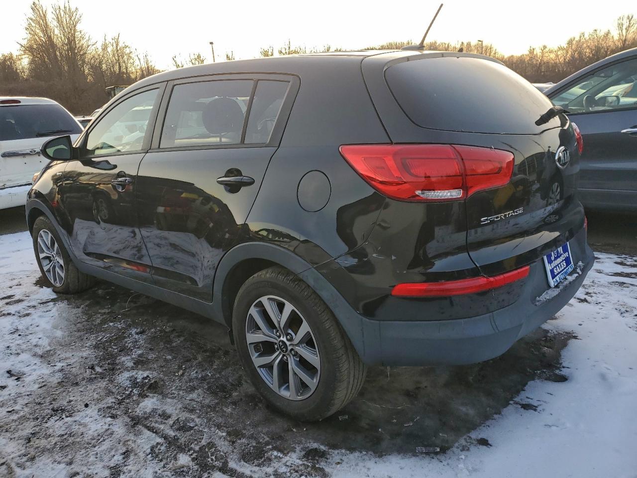 2016 KIA SPORTAGE LX photo 2