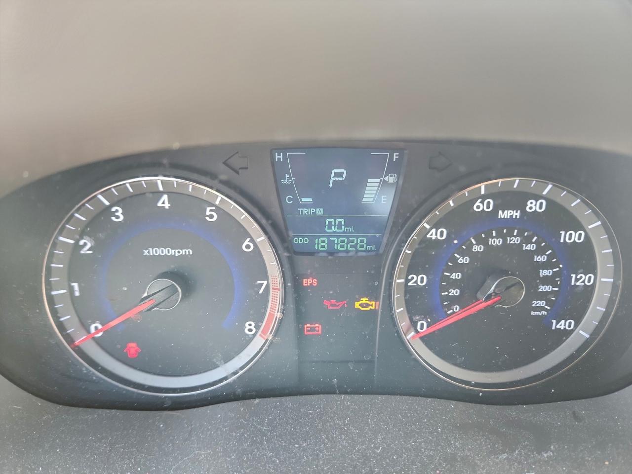 2012 HYUNDAI ACCENT GLS photo 9