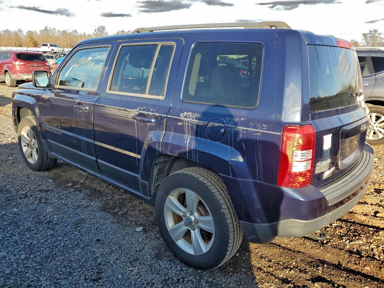 2014 JEEP PATRIOT LATITUDE photo 2