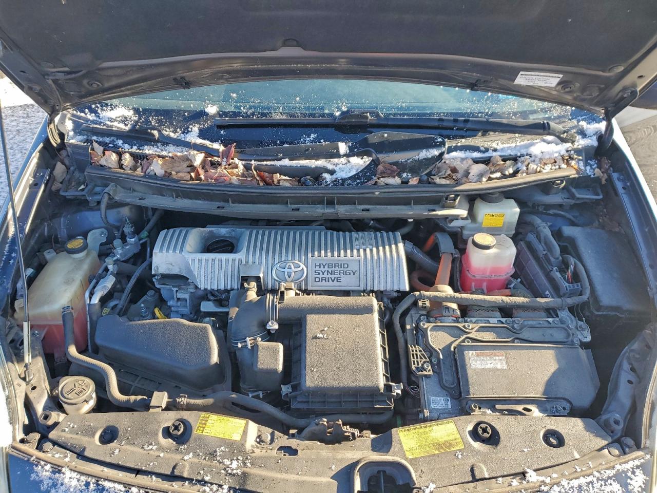 2013 TOYOTA PRIUS photo 11