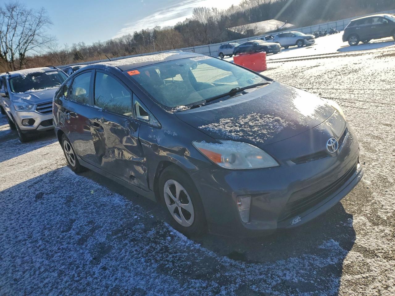 2013 TOYOTA PRIUS photo 4