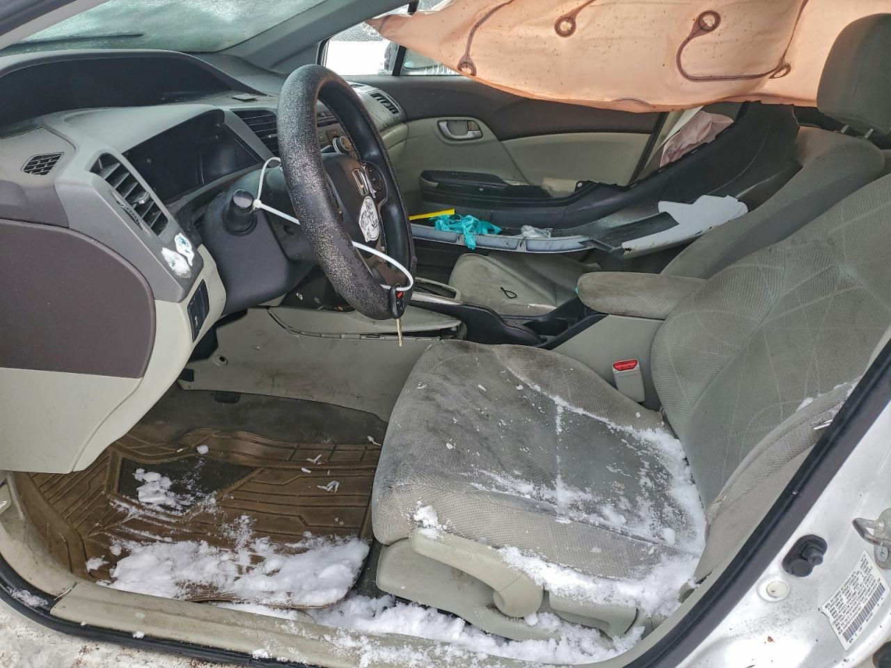 2012 HONDA CIVIC LX photo 7