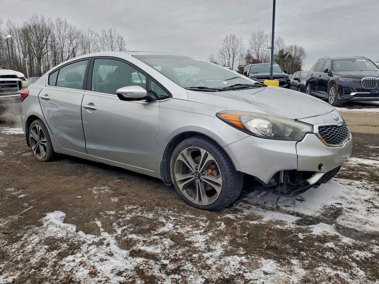 2015 KIA FORTE EX photo 4