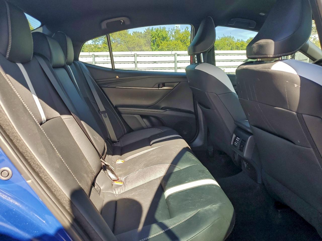 2025 TOYOTA CAMRY XSE photo 10