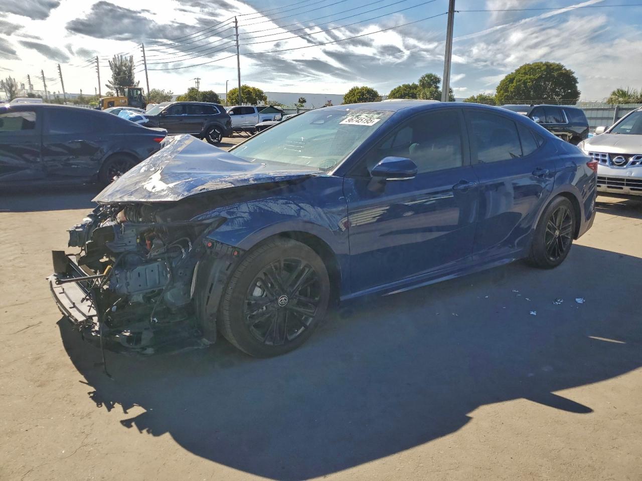 2025 TOYOTA CAMRY