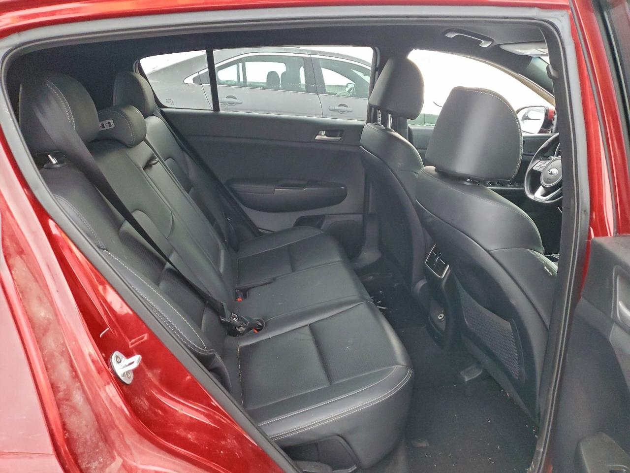 2020 KIA SPORTAGE S photo 11