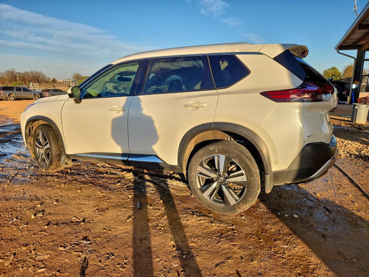 2023 NISSAN ROGUE PLATINUM photo 2