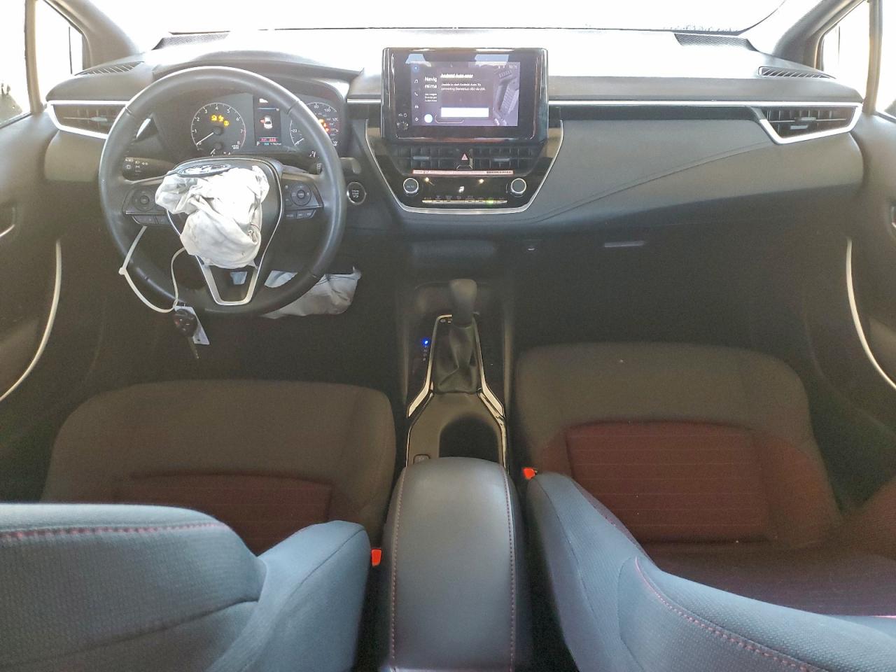 2025 TOYOTA COROLLA SE photo 8