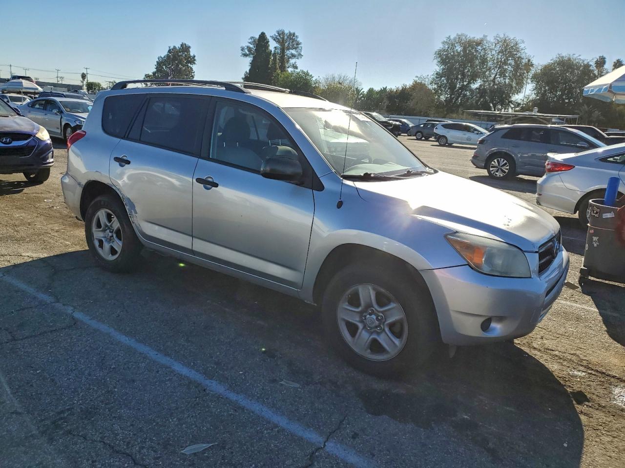2007 TOYOTA RAV4 photo 4