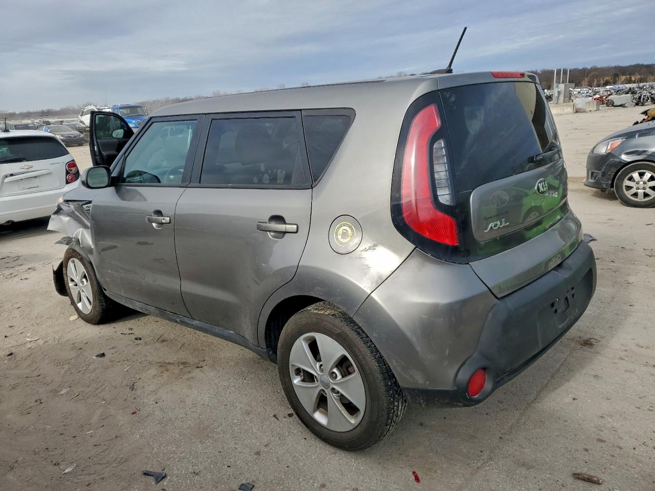 2015 KIA SOUL BASE photo 2
