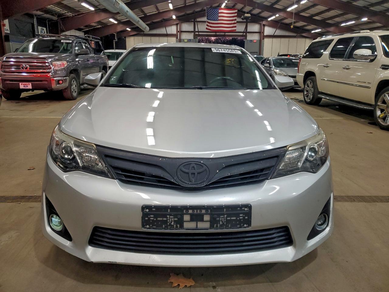 2012 TOYOTA CAMRY BASE photo 5