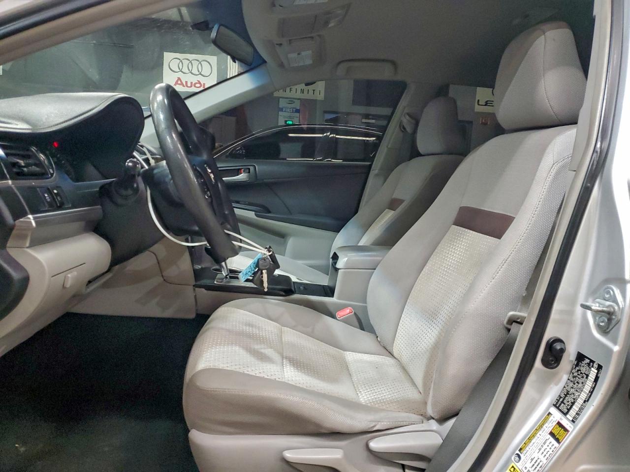 2012 TOYOTA CAMRY BASE photo 7